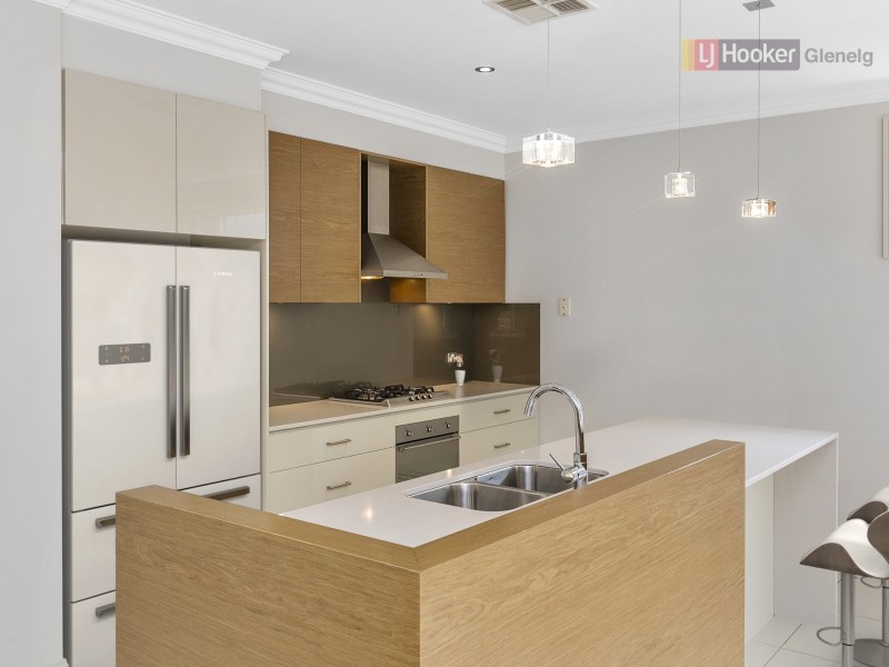 99 Highfield Drive, Craigburn Farm SA 5051