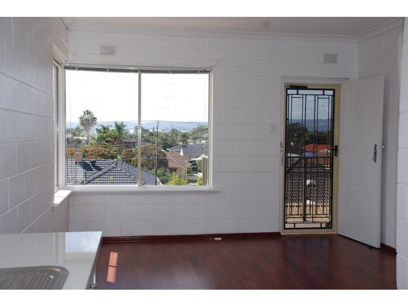 4/14 Cavendish Street, West Beach SA 5024