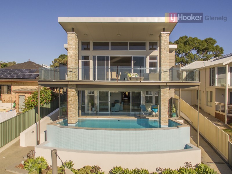 6 Holder Parade, Marino SA 5049