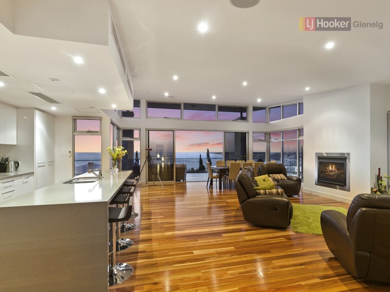 6 Holder Parade, Marino SA 5049