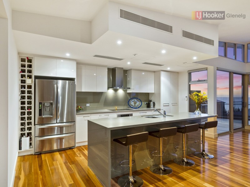 6 Holder Parade, Marino SA 5049