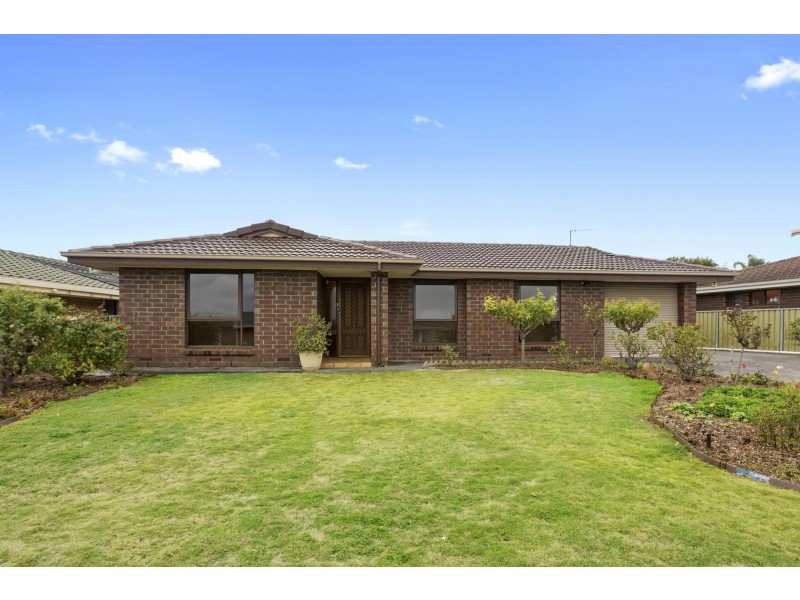 35 Lerunna Avenue, Hallett Cove SA 5158