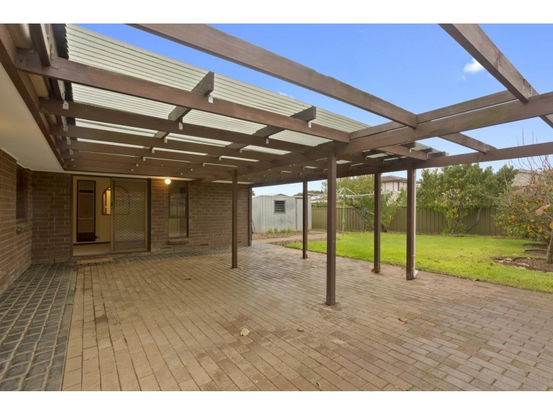 35 Lerunna Avenue, Hallett Cove SA 5158