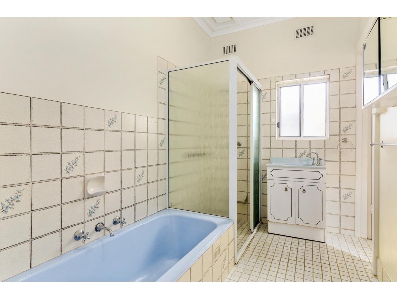 74 Balmoral Avenue, Warradale SA 5046