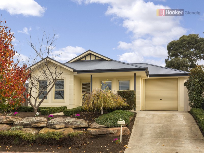 15 Lucy  Court, Trott Park SA 5158