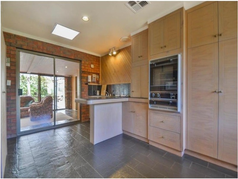 5 Daina Court, Coromandel Valley SA 5051