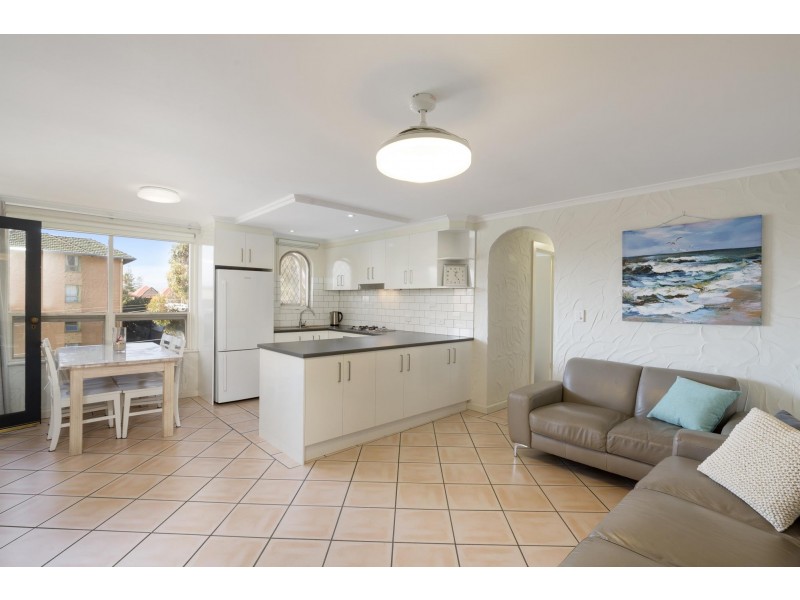 9/35 Nile Street, Glenelg SA 5045