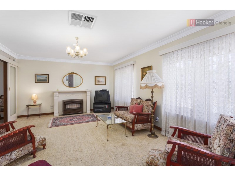 2 Albert Street, Seacliff Park SA 5049