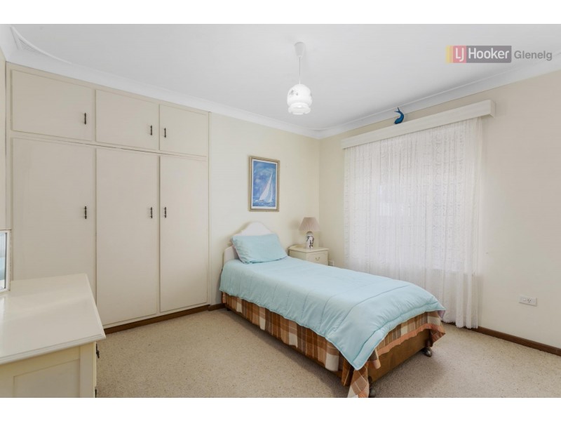 2 Albert Street, Seacliff Park SA 5049