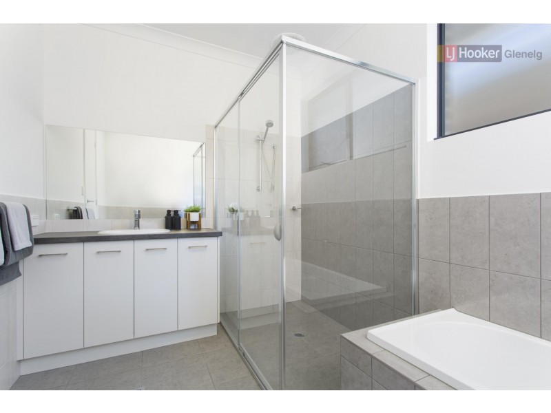 13 Howard Street, Dover Gardens SA 5048