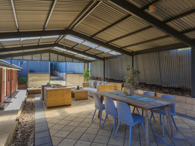 4 Greenbank Close, O’halloran Hill SA 5158