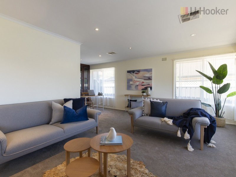 4 Greenbank Close, O’halloran Hill SA 5158