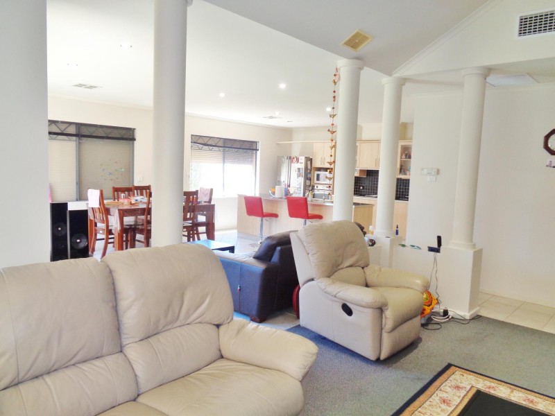 9 Joanna Court, Mitchell Park SA 5043