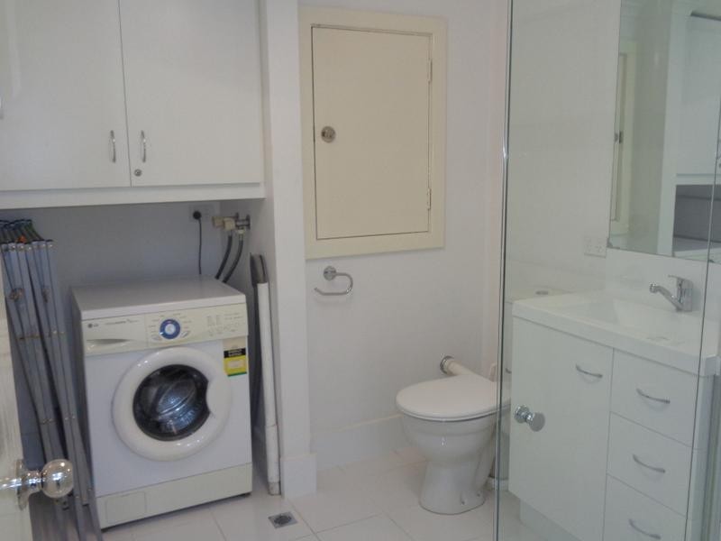 17/3 Broadway, Glenelg South SA 5045
