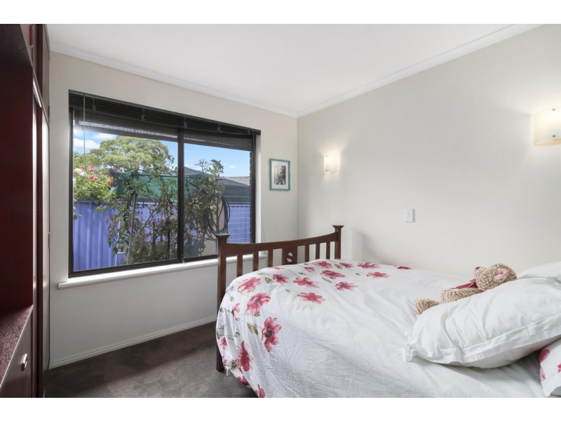 2 Anita Court, Aberfoyle Park SA 5159