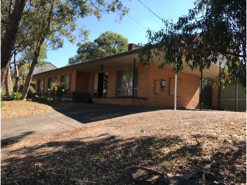 15 Lee Street, Eden Hills SA 5050