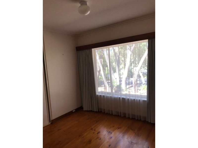 15 Lee Street, Eden Hills SA 5050