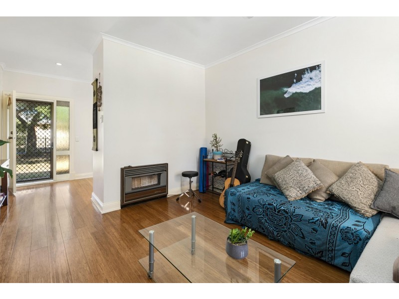 8 Clacton Road, Dover Gardens SA 5048