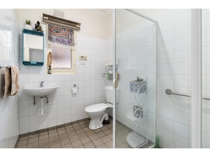 8 Clacton Road, Dover Gardens SA 5048