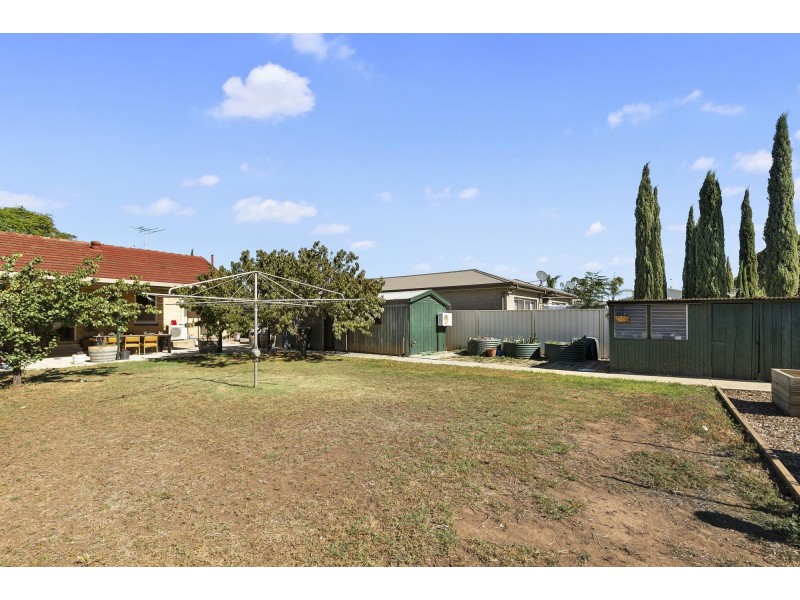 8 Clacton Road, Dover Gardens SA 5048