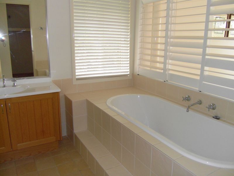 33 Halcyon Avenue, Kellyville NSW 2155