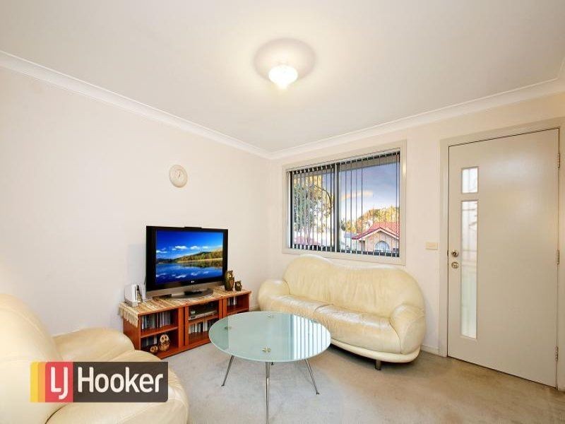 16 Aylsford Street, Stanhope Gardens NSW 2768