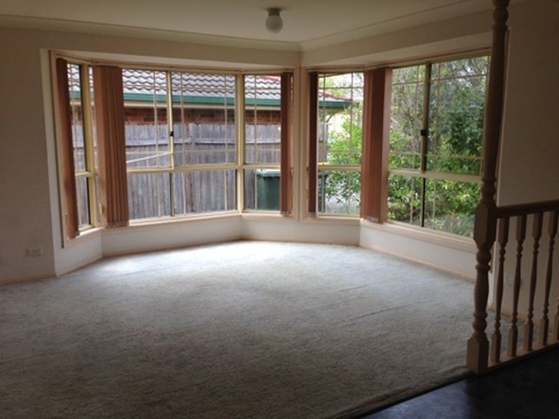 4 Bangalow Place, Stanhope Gardens NSW 2768