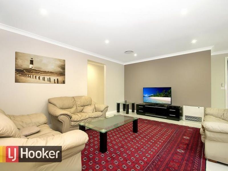 7 Fairfax Street, The Ponds NSW 2769