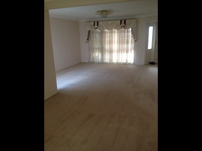 8 Peri Close, Woodcroft NSW 2767