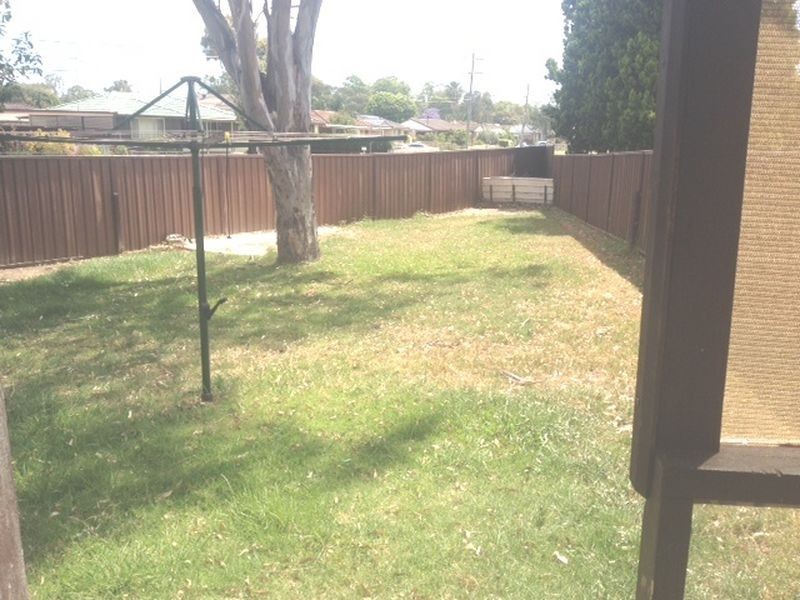 4 Beelong Street, Dharruk NSW 2770