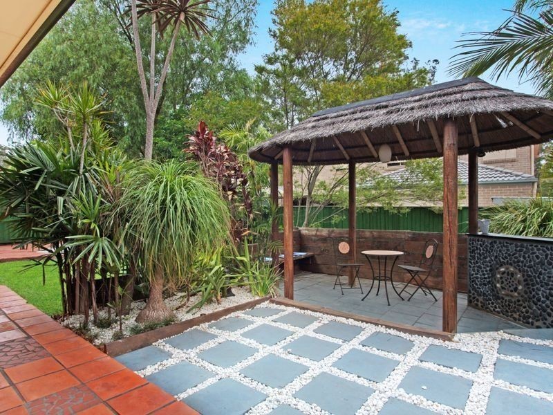 2 Wongalara Place, Woodcroft NSW 2767