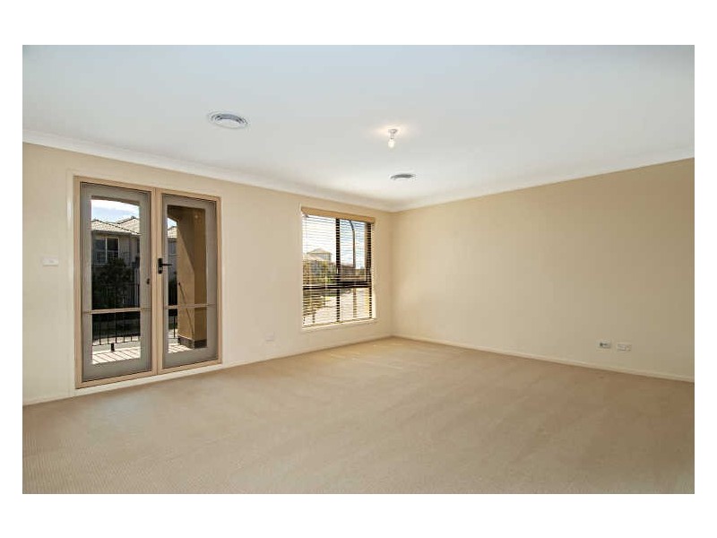 16 Islington Street, Stanhope Gardens NSW 2768