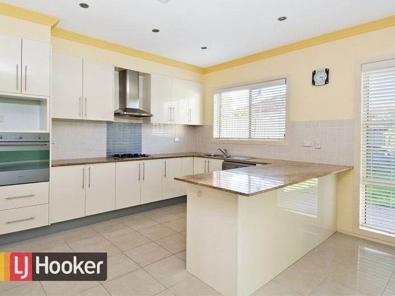 19 Damien Drive, Parklea NSW 2768