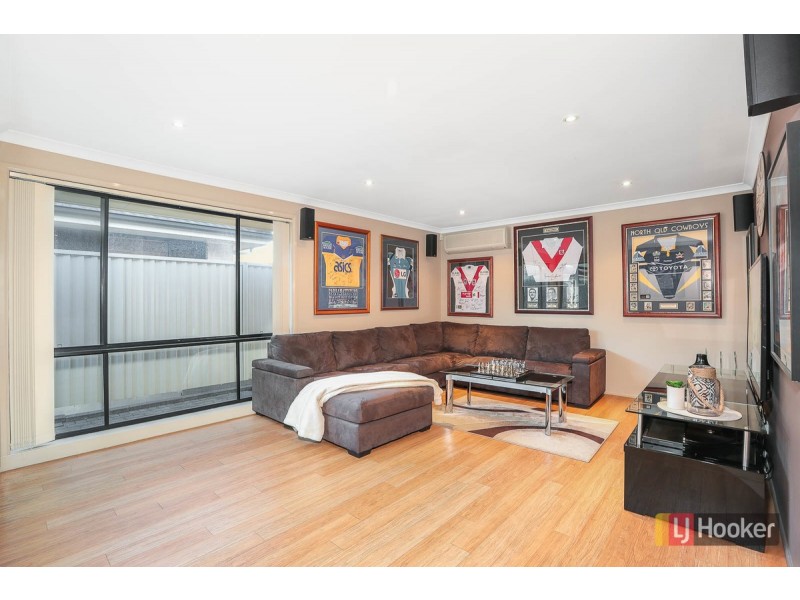 16 Stave Place, Kellyville Ridge NSW 2155