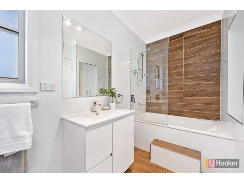 24 Lapstone Road, The Ponds NSW 2769