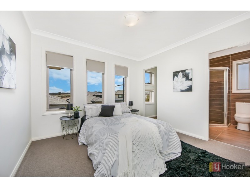 24 Lapstone Road, The Ponds NSW 2769