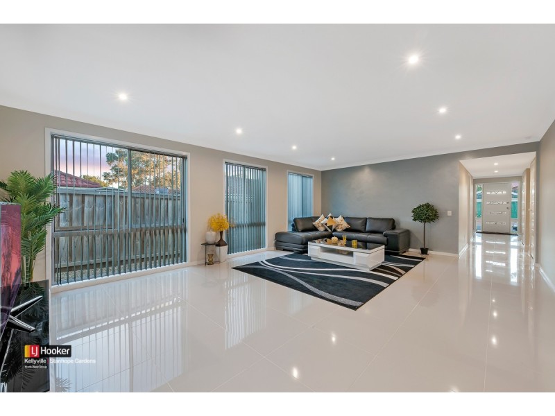 27 Canyon Drive, Stanhope Gardens NSW 2768