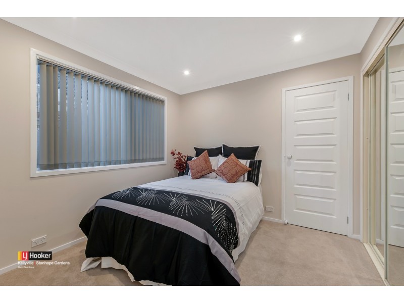 27 Canyon Drive, Stanhope Gardens NSW 2768