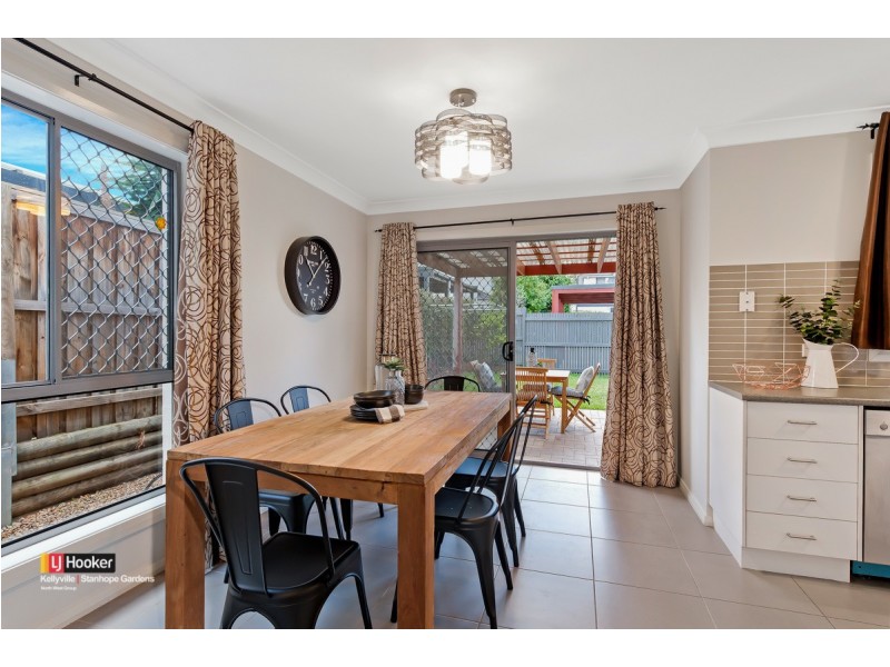 158 Stanhope Parkway, Stanhope Gardens NSW 2768