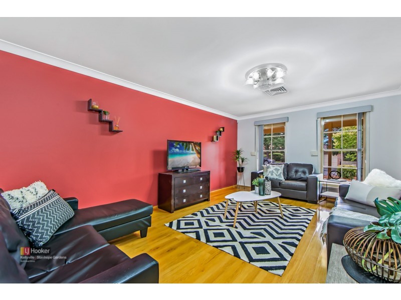 9 Scaddan Street, Quakers Hill NSW 2763