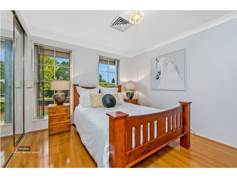 9 Scaddan Street, Quakers Hill NSW 2763