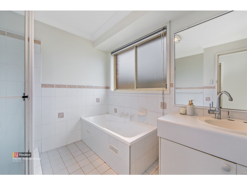 9 Scaddan Street, Quakers Hill NSW 2763