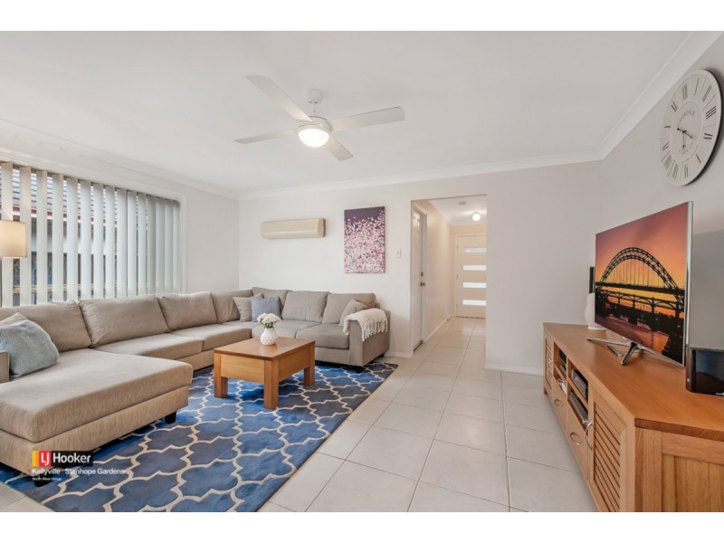 12 Cycas Place, Stanhope Gardens NSW 2768