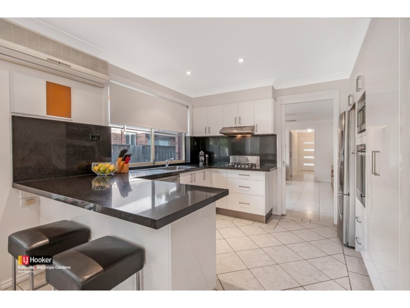 12 Cycas Place, Stanhope Gardens NSW 2768