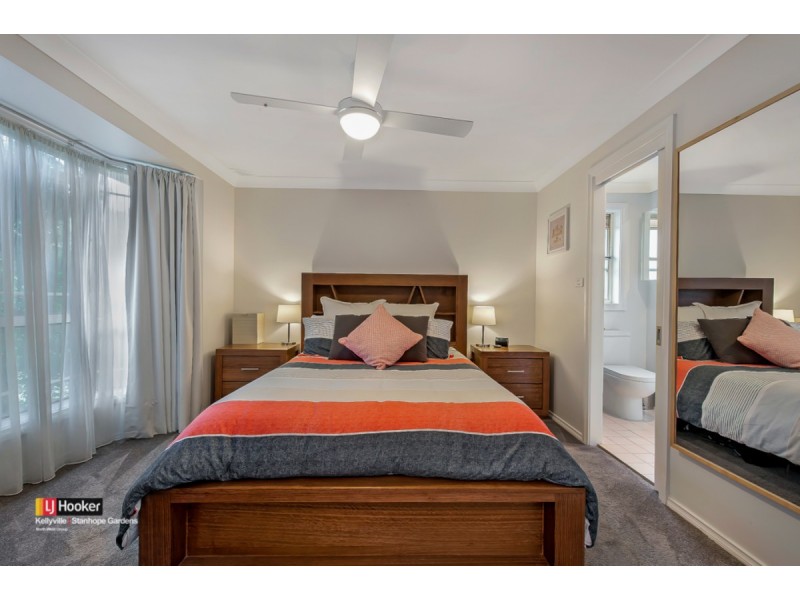 12 Cycas Place, Stanhope Gardens NSW 2768