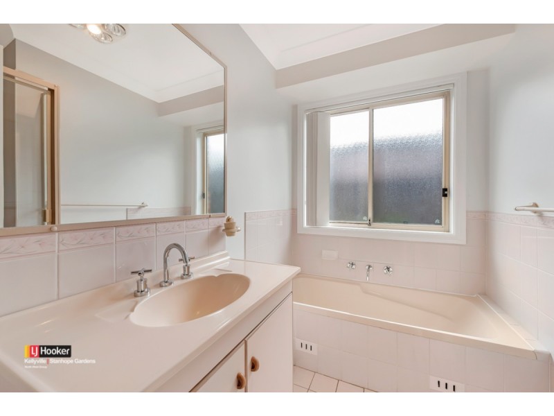 12 Cycas Place, Stanhope Gardens NSW 2768