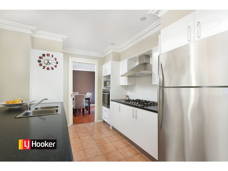 29 Jocelyn Boulevarde, Quakers Hill NSW 2763