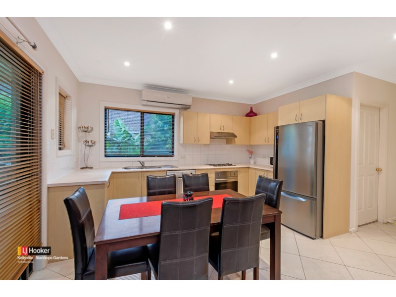 2/99 Metella Road, Toongabbie NSW 2146