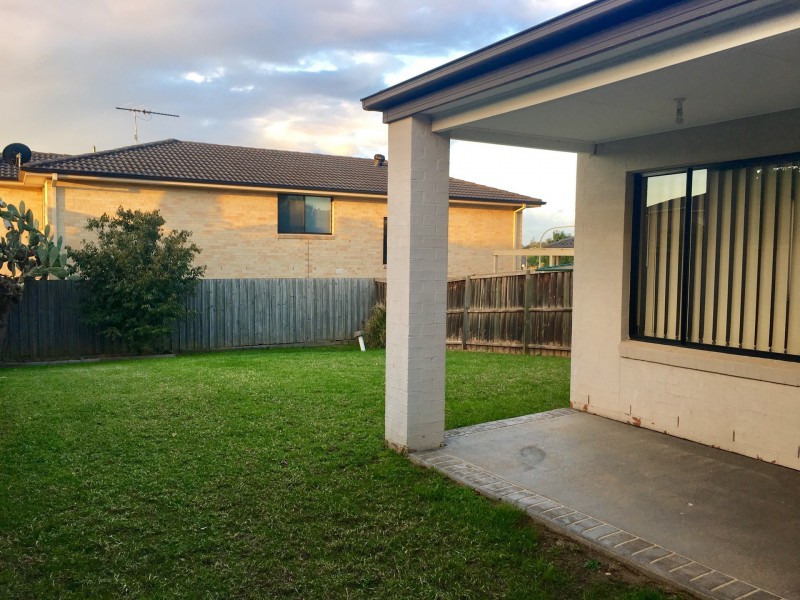 22 Candlenut Grove, Parklea NSW 2768