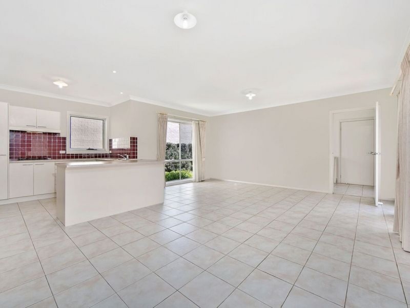 2 Tilbury Avenue, Stanhope Gardens NSW 2768